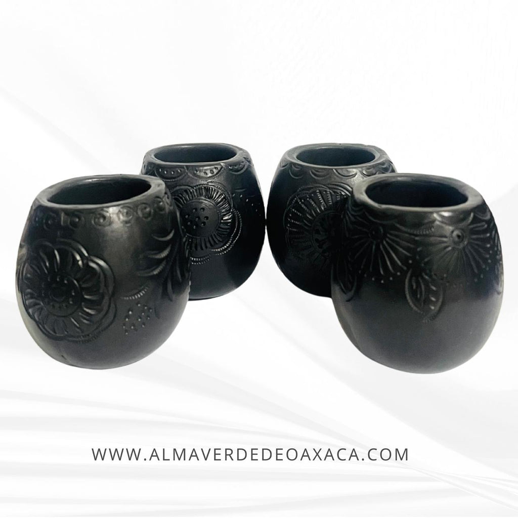 KIT 4 SHOTS CON DISEÑOS UNICOS