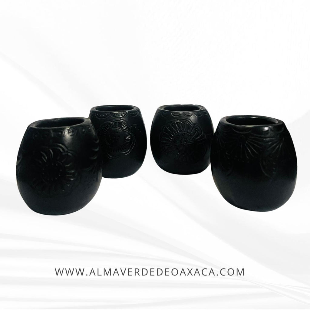 KIT 4 SHOTS CON DISEÑOS UNICOS